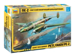 Soviet Dive Bomber Pe-2 Model Kit